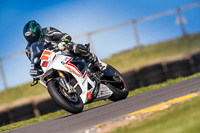 anglesey-no-limits-trackday;anglesey-photographs;anglesey-trackday-photographs;enduro-digital-images;event-digital-images;eventdigitalimages;no-limits-trackdays;peter-wileman-photography;racing-digital-images;trac-mon;trackday-digital-images;trackday-photos;ty-croes